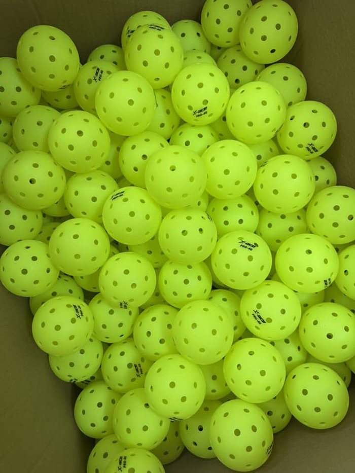 Bóng Pickleball X-ACE Pro-40