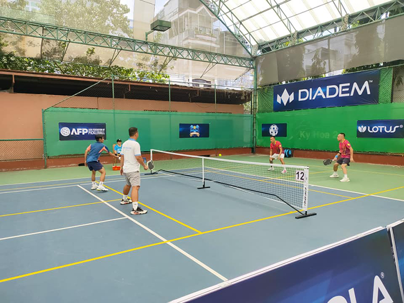 Sân Pickleball Vườn Lan
