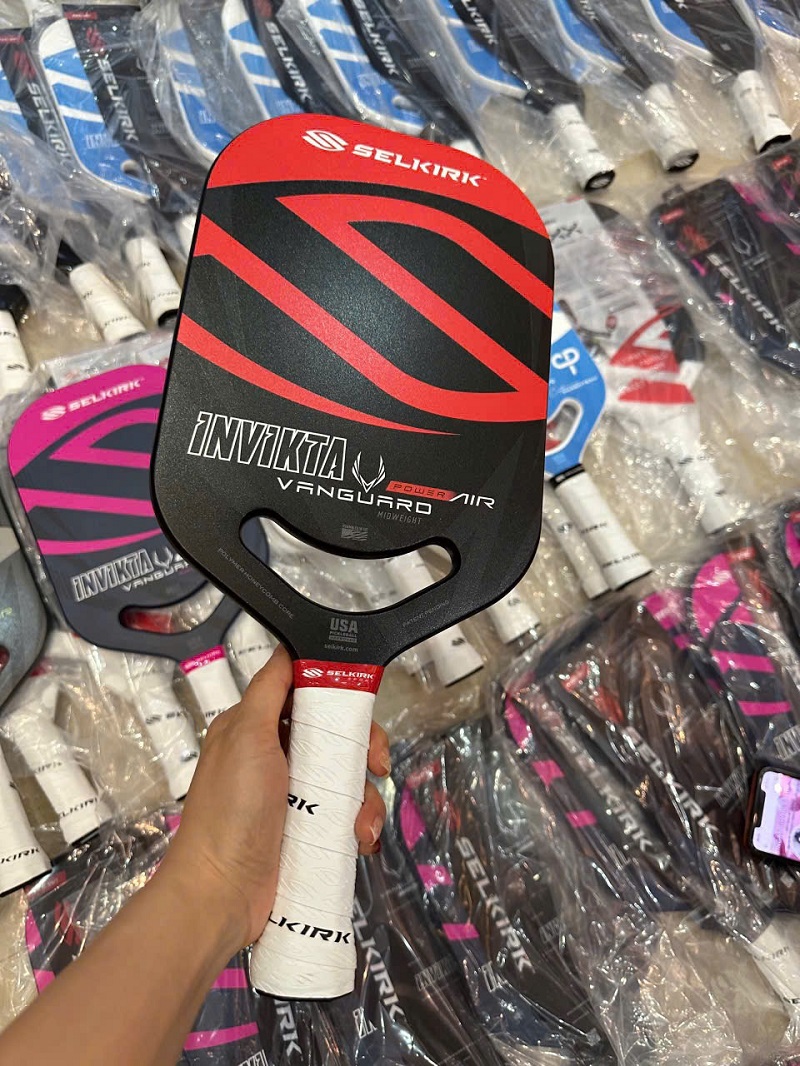 Vợt Pickleball Selkirk Vanguard Air Invikta Red